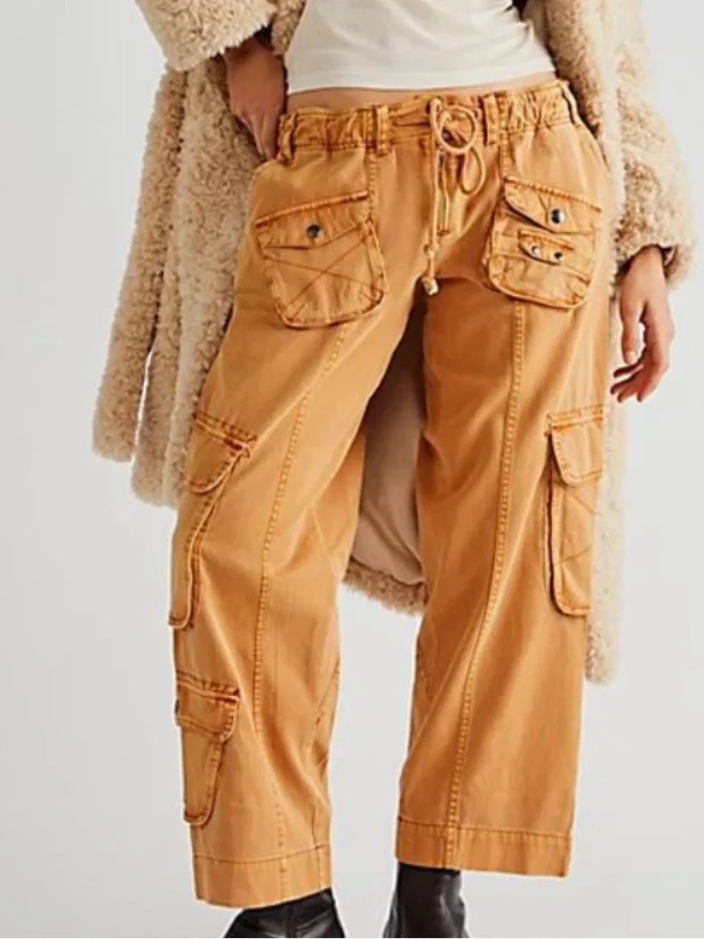 FREE PEOPLE TAHITI CARGO PANTS IN CALIFORNIA POPPY BRAND NEW WITH TAGS SZ SMALL